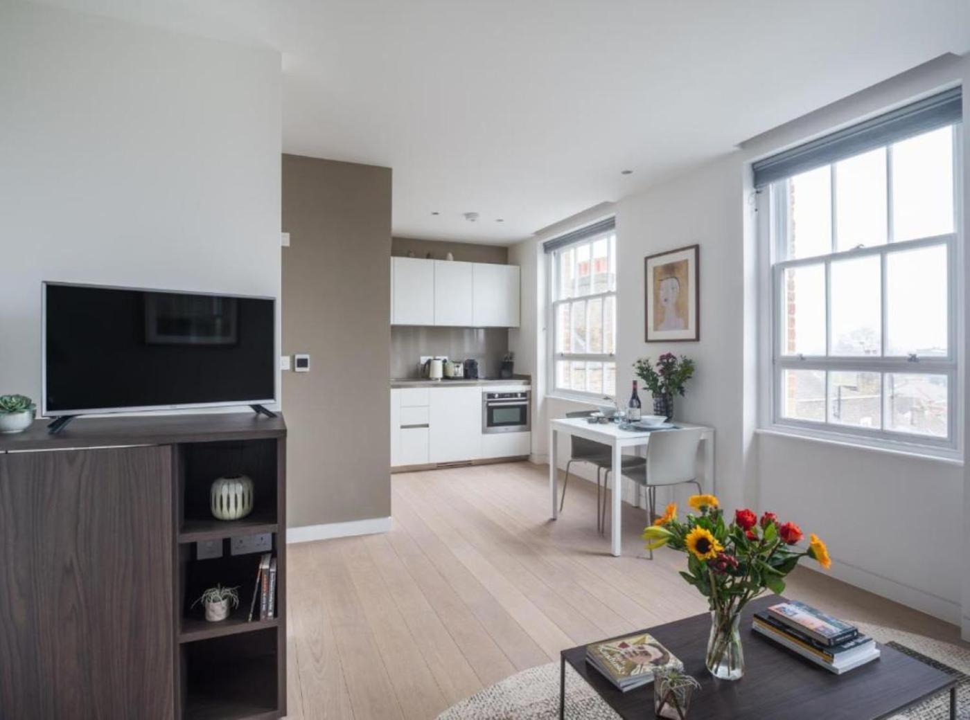 Wells Court By Aeria Apartments London Ngoại thất bức ảnh